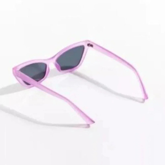 Urban Outfitters Liza Cat Eyes Neon Pink Matte Sunglasses - Picture 2 of 2